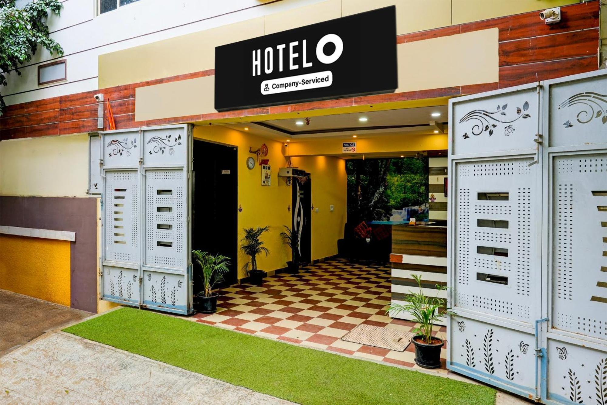 Super Hotel O Ganakkal Near Bgs Hospital Junction Formerly Omkar Global Inn Бангалор Екстериор снимка